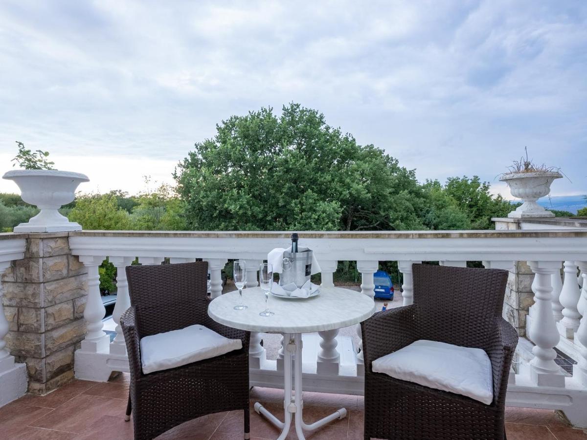 Restaurant & Rooms Nino Porat  Εξωτερικό φωτογραφία