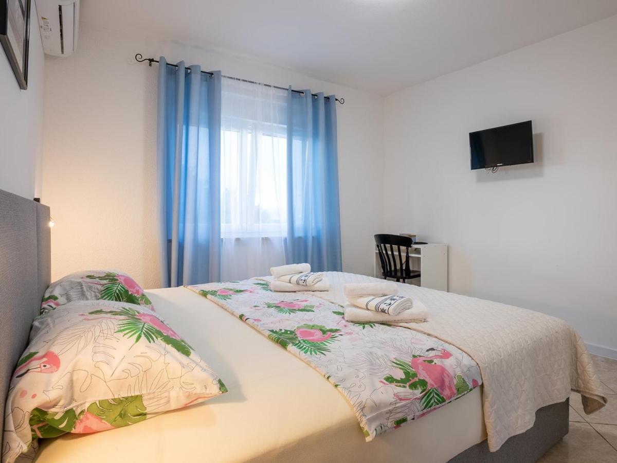 Restaurant & Rooms Nino Porat  Εξωτερικό φωτογραφία